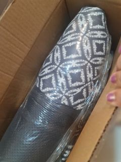 (Category: ) located in . Submitted by thegoodauctionsg (Listing ID 1107178772, Image 1). Description: .
