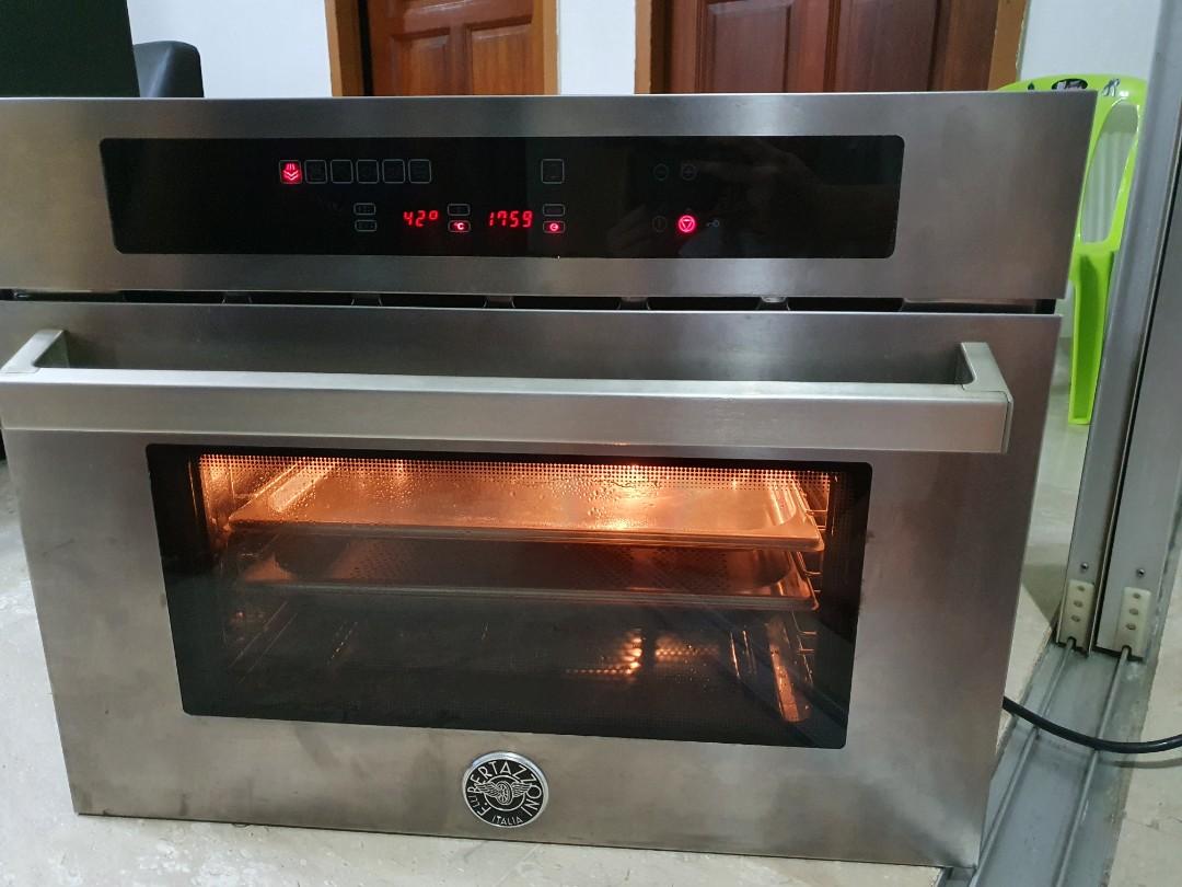 Bertazzoni Steam Oven, TV & Home Appliances, Kitchen Appliances, Ovens