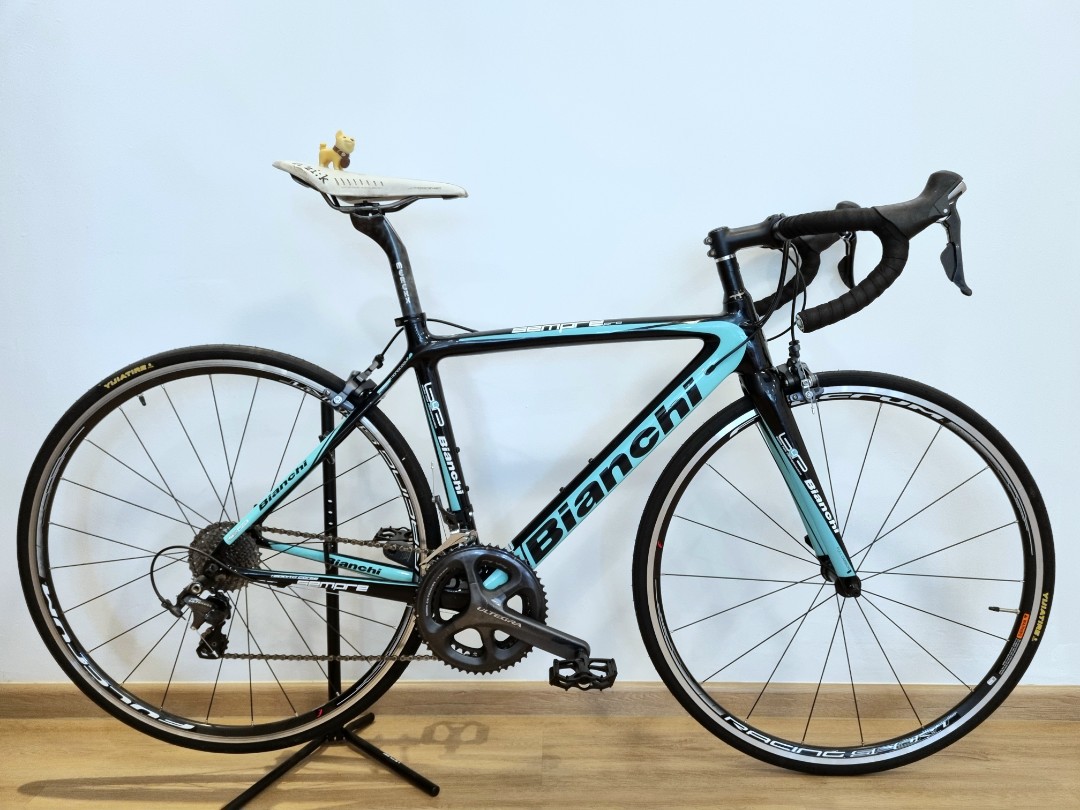 Bianchi Sempre Pro Ultegra Fulcrum Racing 5 Fizik Carbon Full Bike Sports Equipment Bicycles Parts Bicycles On Carousell