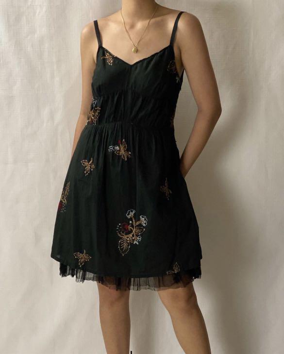 Black Sundress with Butterflies (Category: Dresses) located in Santa Rosa. Submitted by misared (Listing ID 1107066896, Image 1). Description: Thrifted, Fits S-M can request for when worn RFS: decluttering .