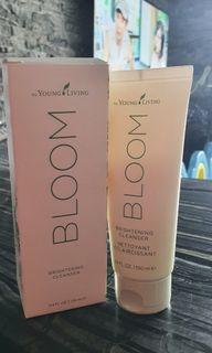 Bloom Brightening Cleanser (New)