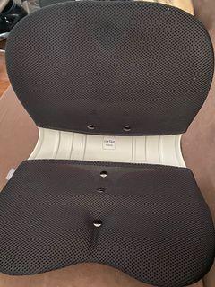 Curble chair wider original