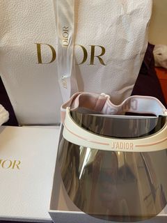 （分類：）位於 。 由 Dior_dior786 提交（商品編號 1107088741，圖片 1）。簡介： 。