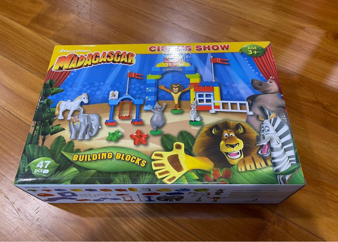 Dreamworks Madagascar Circus Show Building Blocks, Babies & Kids ...