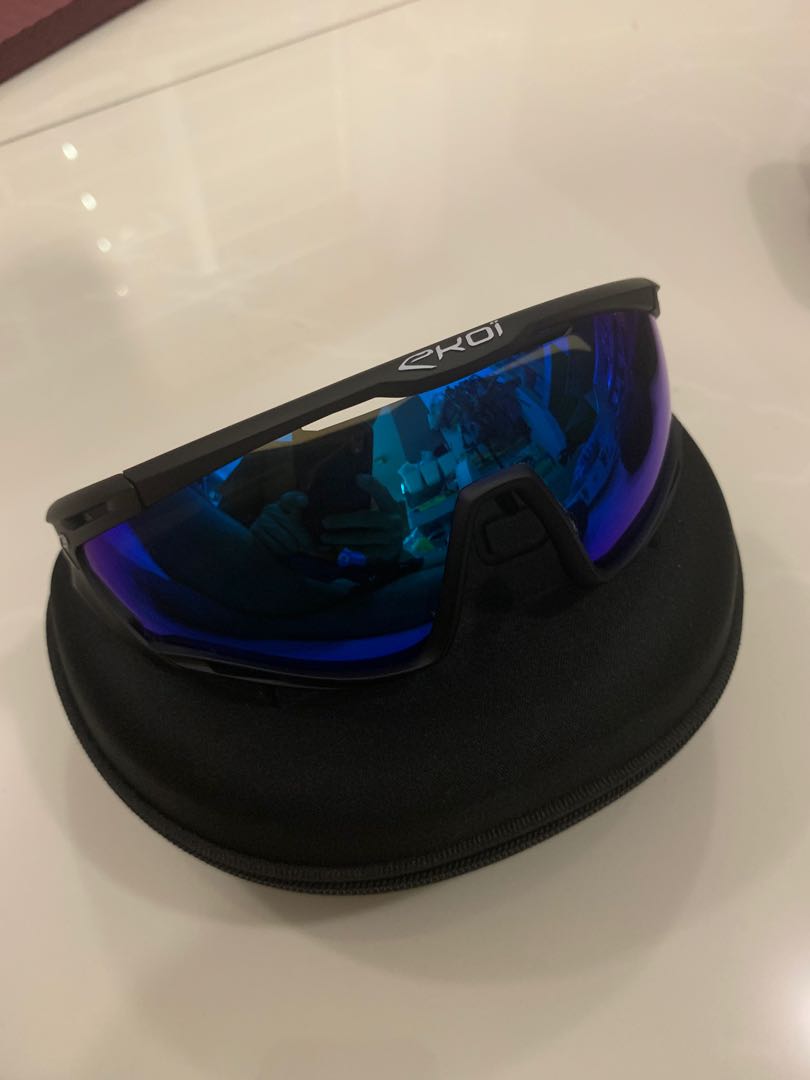 Ekoi Perso Evo Sunglasses, Men's Fashion, Watches Accessories