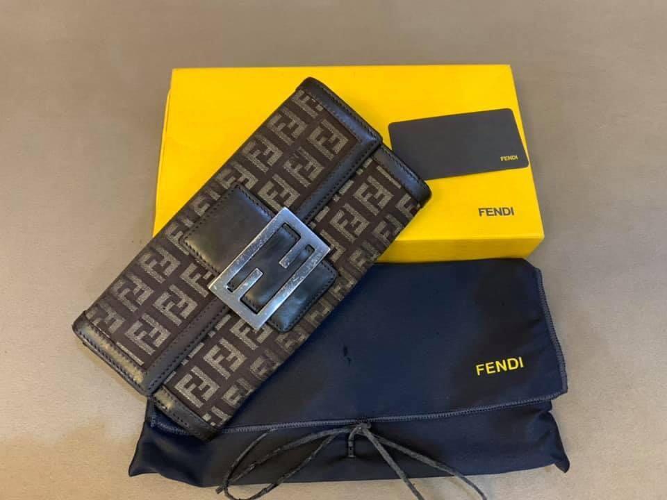 Fendi Monogram Wallet (Category: Luxury Bags & Wallets) located in Taguig. Submitted by katlouieleandicho (Listing ID 1107056112, Image 1). Description: 💯Authentic Made in Italy Monogram Wallet Rank B - with complete inclusions Price P3K.