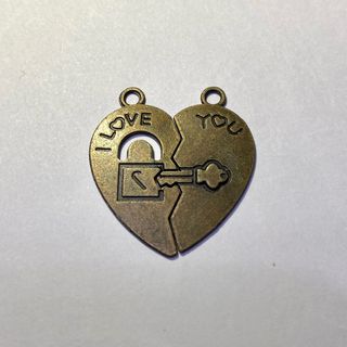 （分類：）位於 。 由 c.mwy. 提交（商品編號 1107161172，圖片 1）。簡介： 。