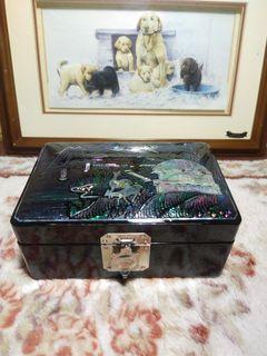 Inlay Mother of Pearl Jewelry Box
