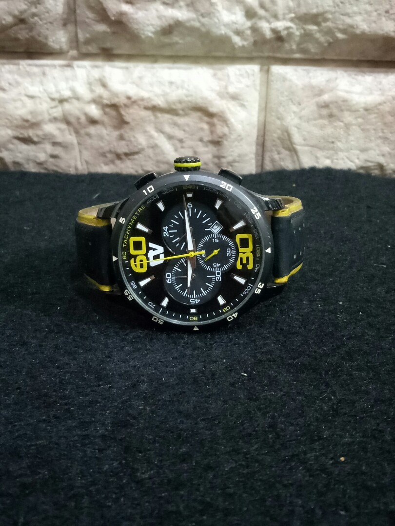 Jam tangan store christ verra chronograph