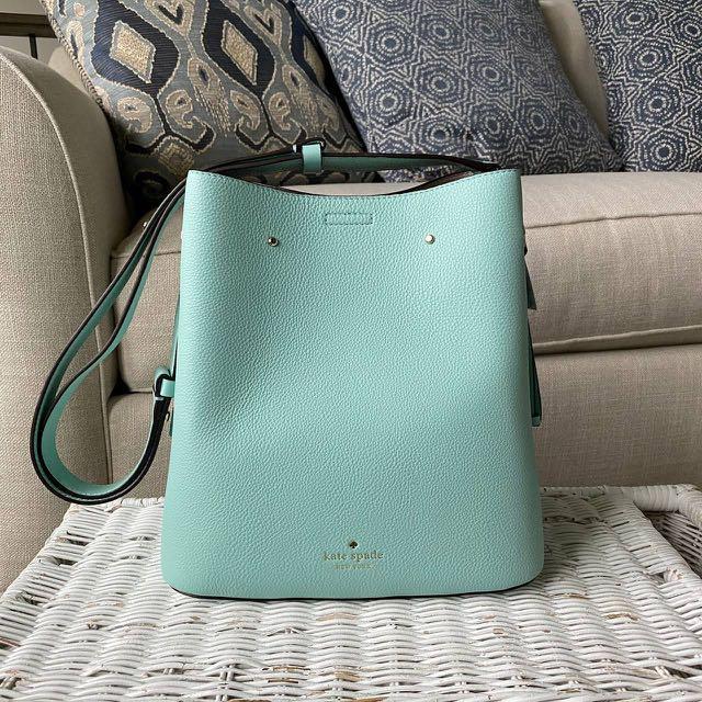 KATE SPADE Marti Large Bucket Bag in Aqua Bloom, Women's Fashion, Bags &  Wallets, Purses & Pouches on Carousell