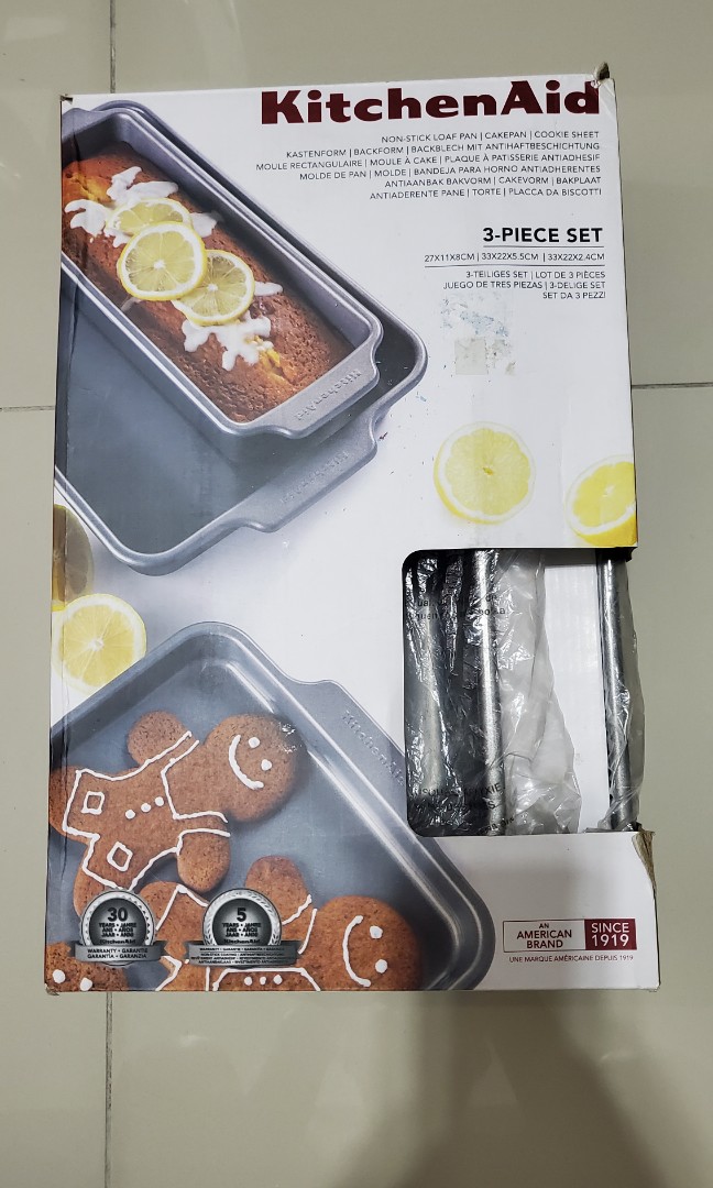 KitchenAid 3pc Non-stick Baking Set, Furniture \u0026 Home Living, Kitchenware \u0026  Tableware, Bakeware on Carousell