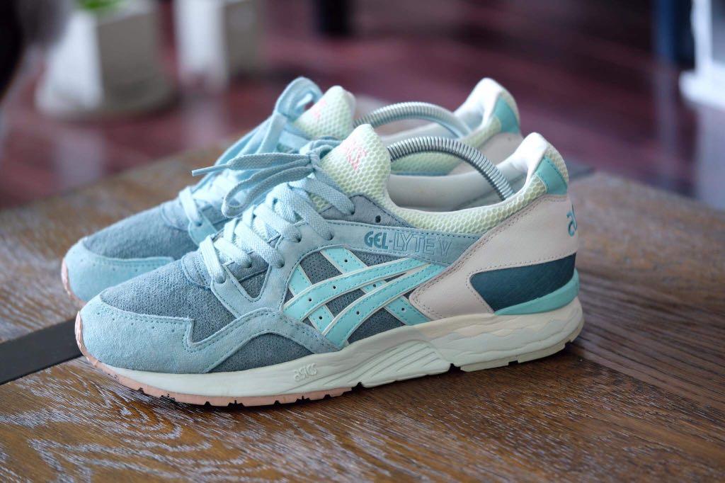 Kith x Gel-Lyte V “Sage”, Men's Fashion, Footwear, Sneakers on Carousell
