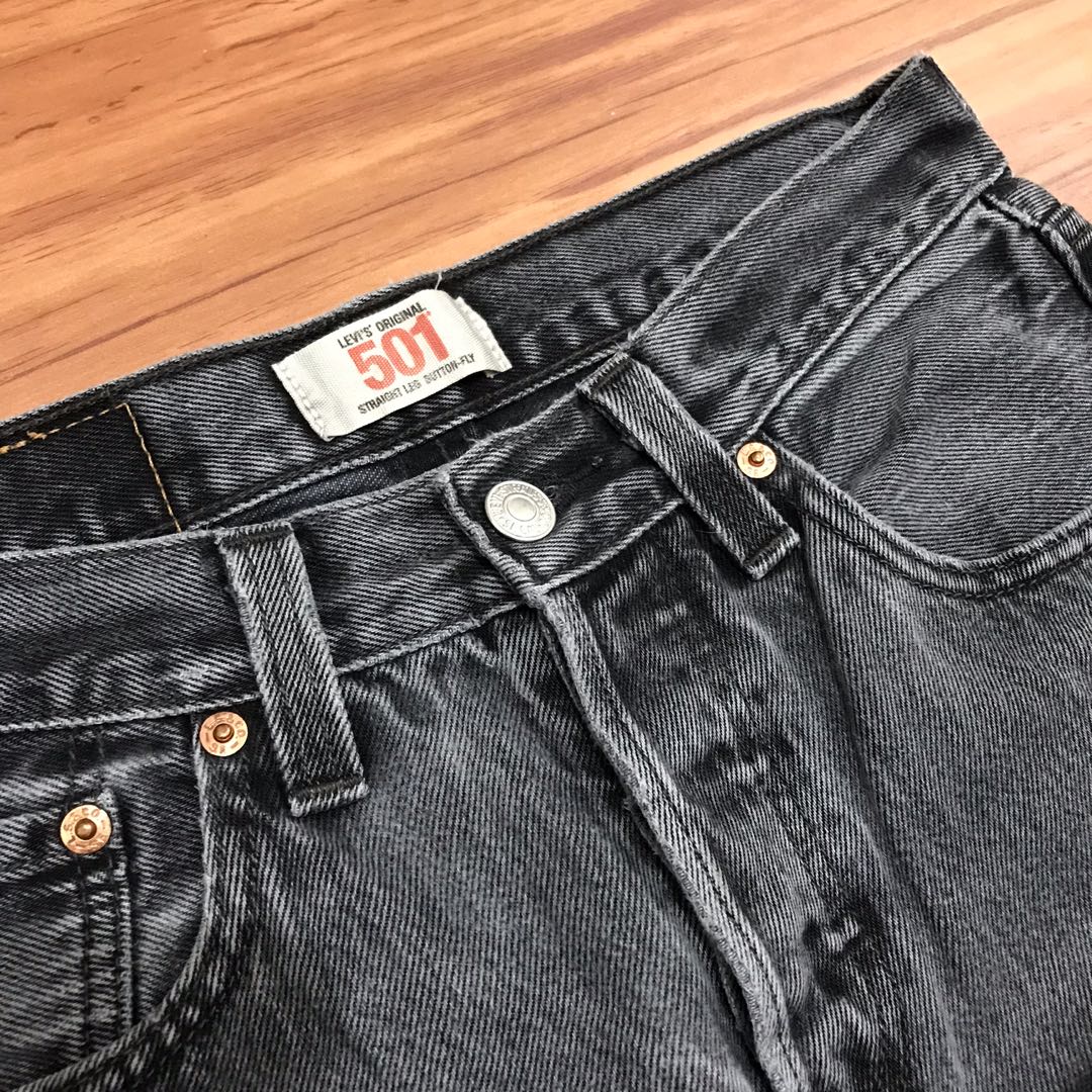 Levis Faded Black 501 Straight Leg Jeans, Women's Fashion, Bottoms, Jeans  on Carousell