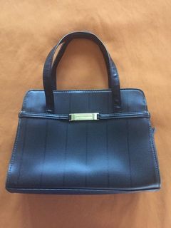 (Category: ) located in . Submitted by stylestashph (Listing ID 1107033532, Image 1). Description: .