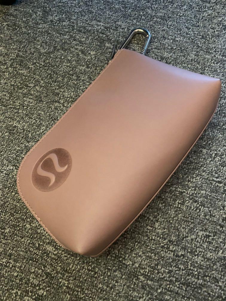 Lululemon Off The Mat Pouch 2l Women s Fashion Bags Wallets Purses Pouches on Carousell