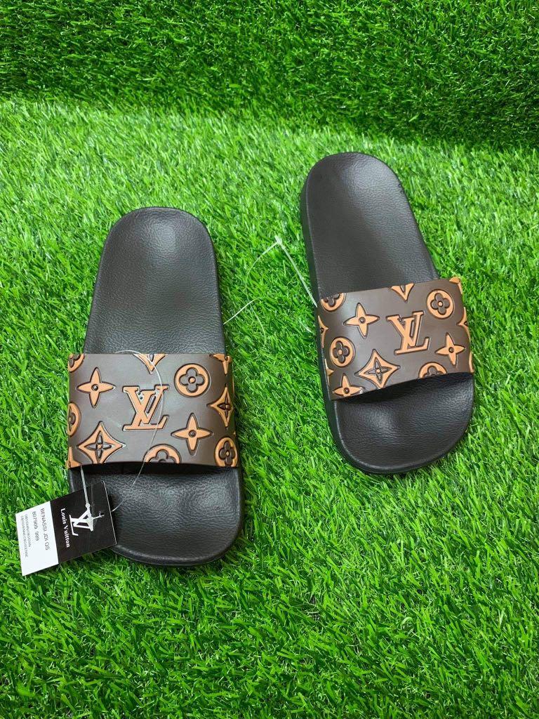 LV Spring/Summer 2021 Slippers, Women's Fashion, Footwear, Slippers and  slides on Carousell