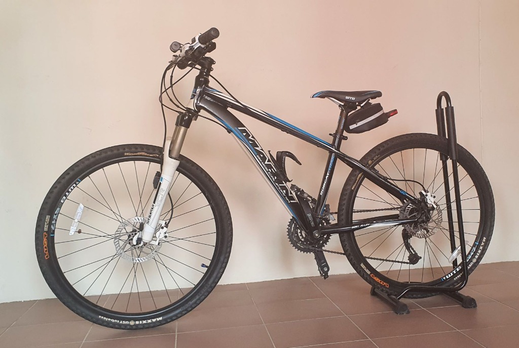 Marin bobcat trail hotsell 26 inch mountain bike
