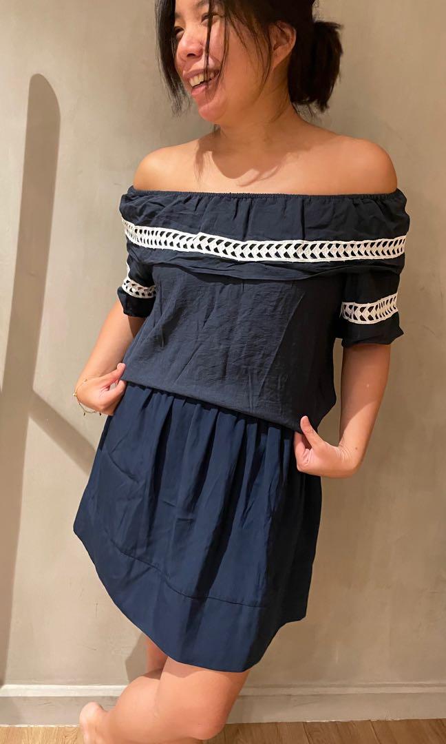 Navy Bundle (1 navy top + 1 navy skirt) (Category: Dresses) located in Pasig City. Submitted by shoppybee (Listing ID 1107150474, Image 1). Description: .