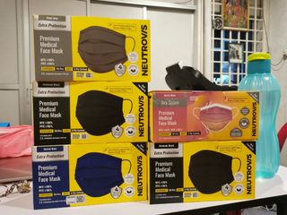 (Category: ) located in . Submitted by aliceeecarosell (Listing ID 1107186590, Image 1). Description: .