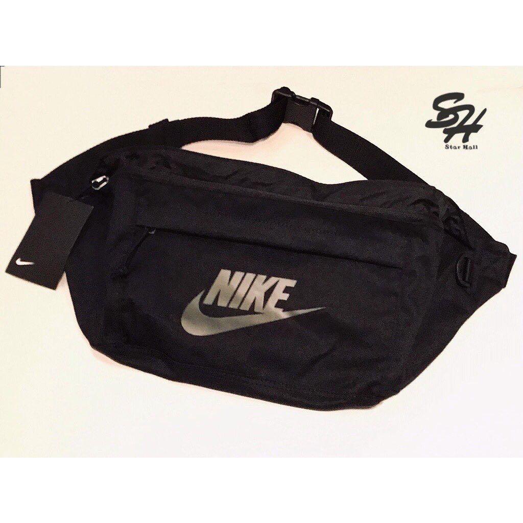 nike large tech bum bag