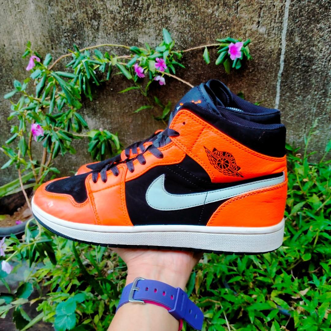 Jordan r1 outlet
