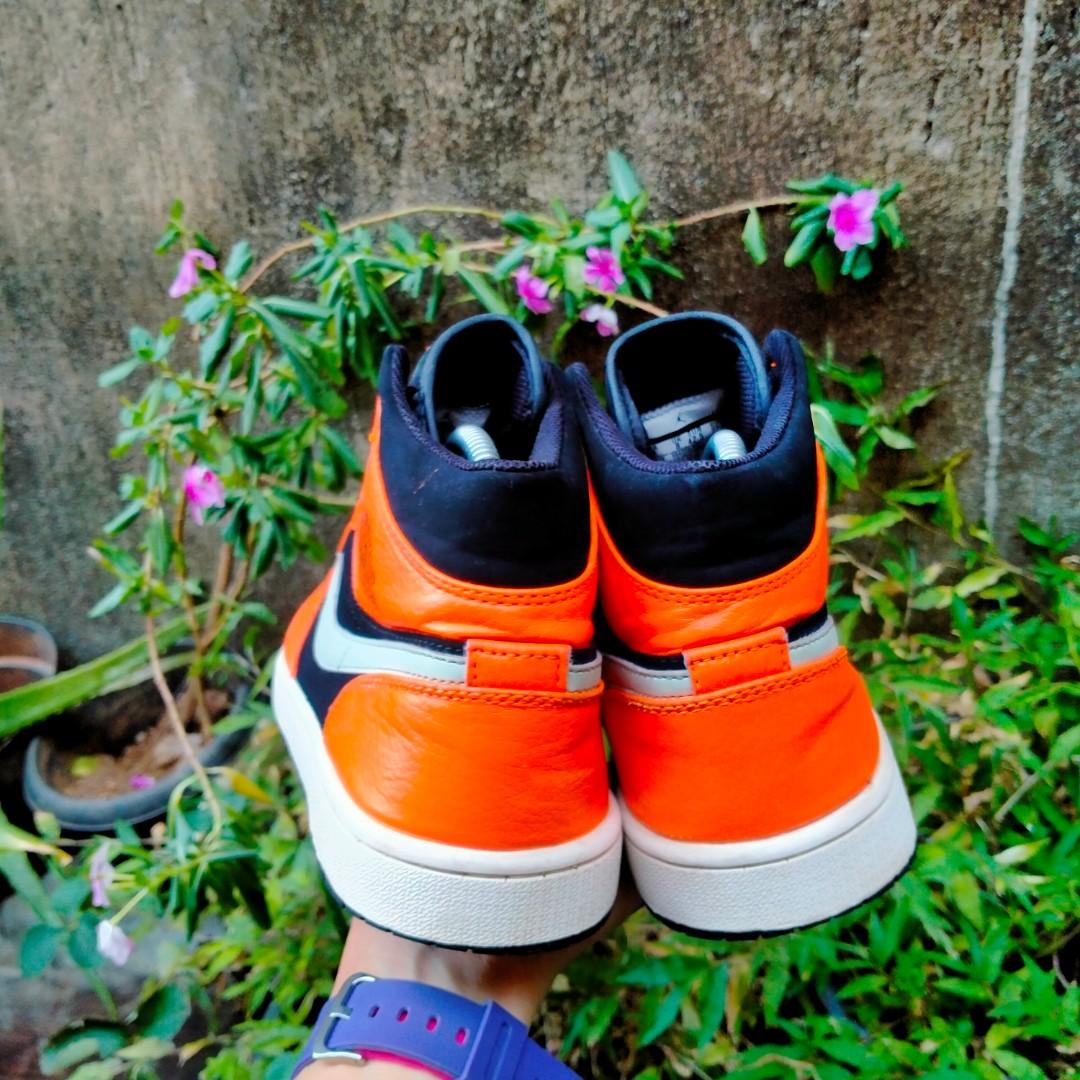Jordan r1 best sale
