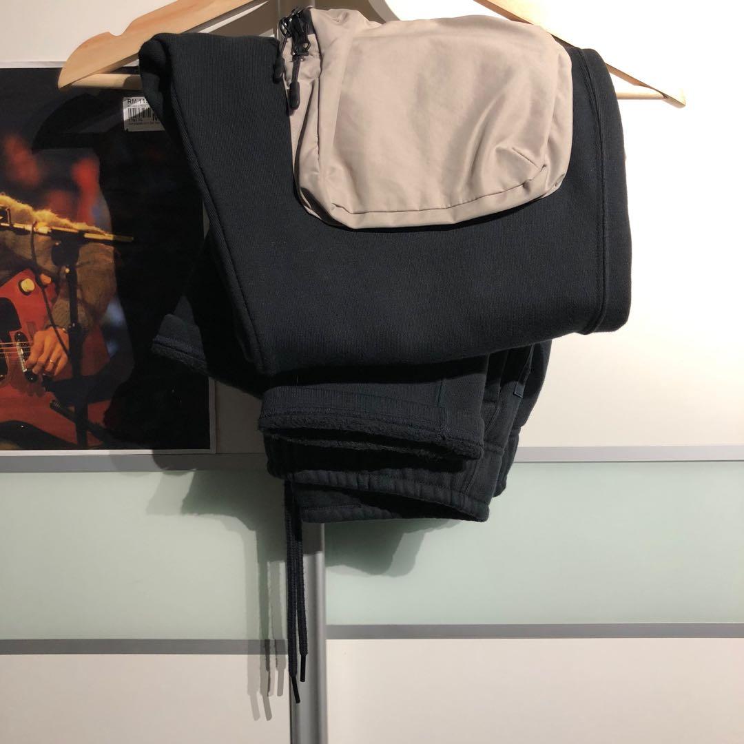 travis scott nike tracksuit