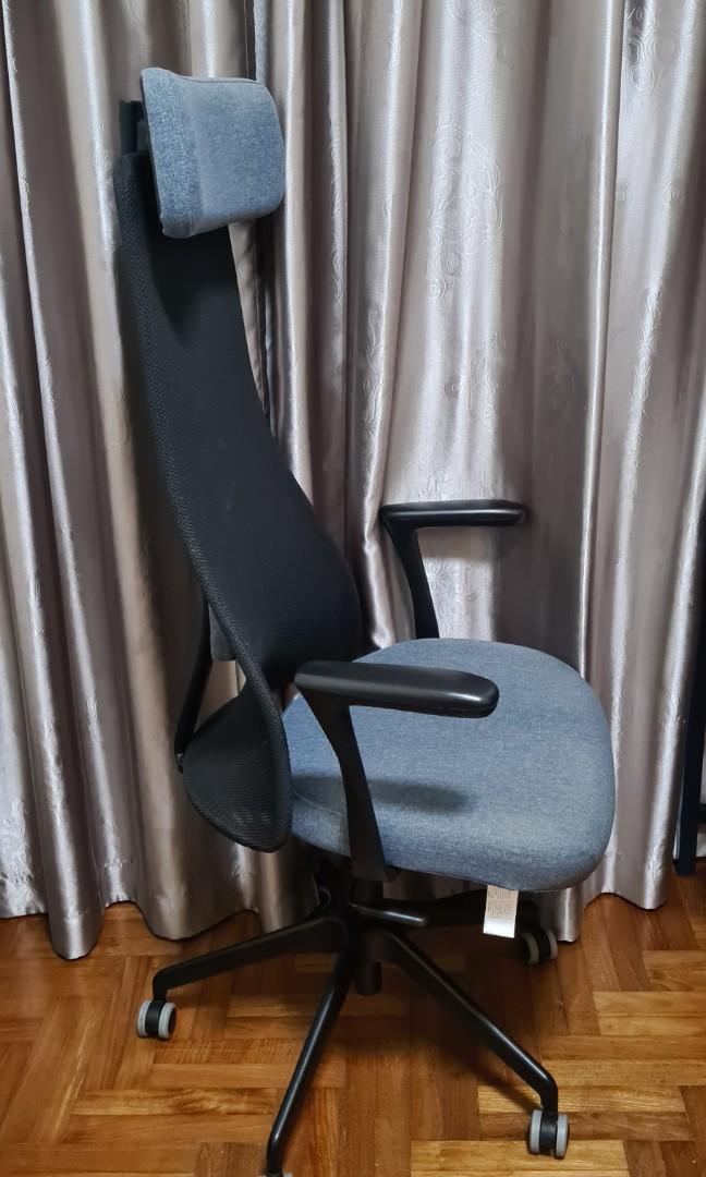 Ikea JARVFJALLET Office chair in excellent condition only 6 months old
