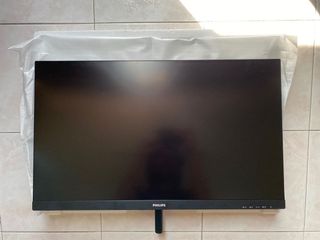 (Category: ) located in . Submitted by i5mat (Listing ID 1107045990, Image 1). Description: .