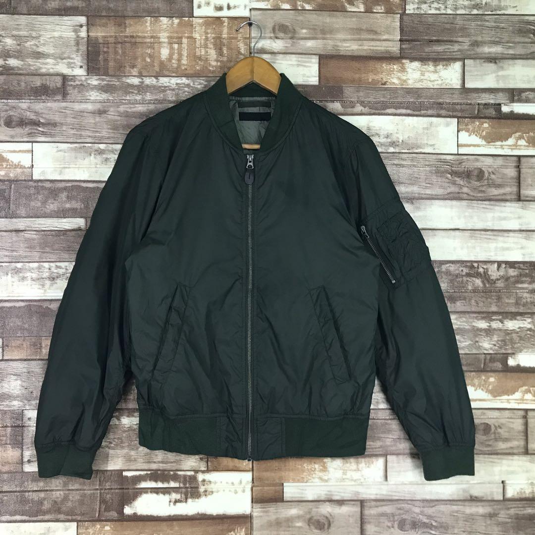uniqlo flight jacket