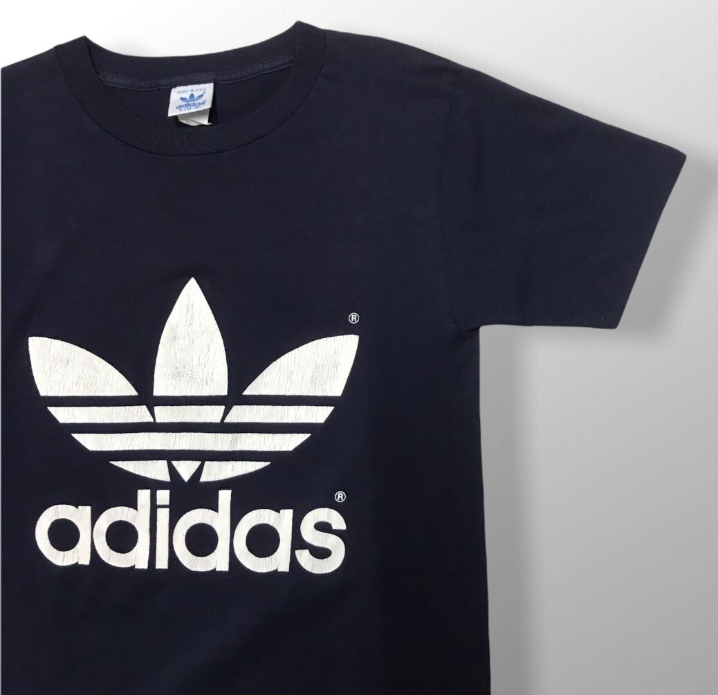 Adidas hotsell logo 80s