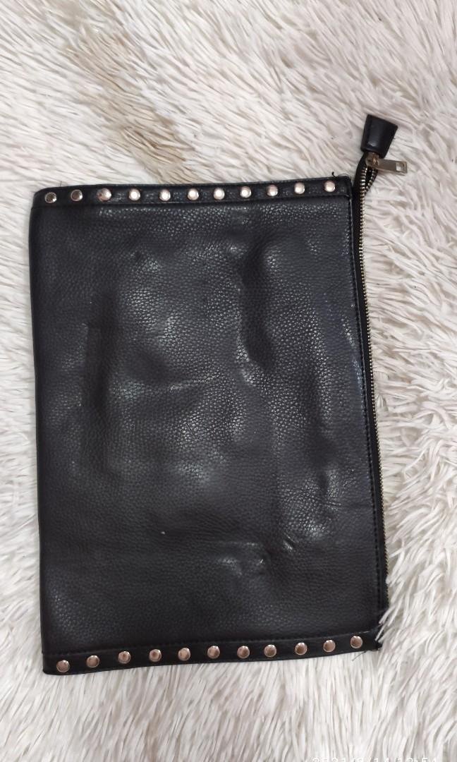 Zara clutch bag man top