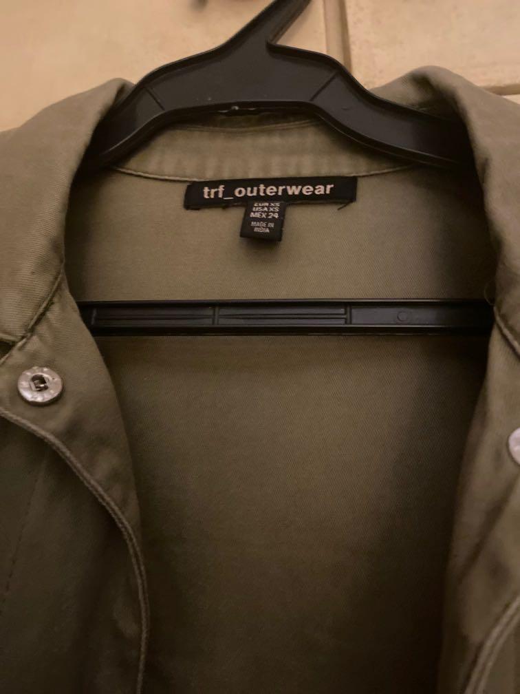 ZARA MILITARY JACKET WITH RHINESTONES (Category: Coats, Jackets and Outerwear) located in Paranaque City. Submitted by shopprelovedxisabel (Listing ID 1107191746, Image 3). Description: .