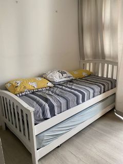 (Category: ) located in . Submitted by unobaby (Listing ID 1107339702, Image 1). Description: .