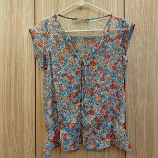超美 Zara 春夏藍紅蕾絲碎花上衣 #吃土