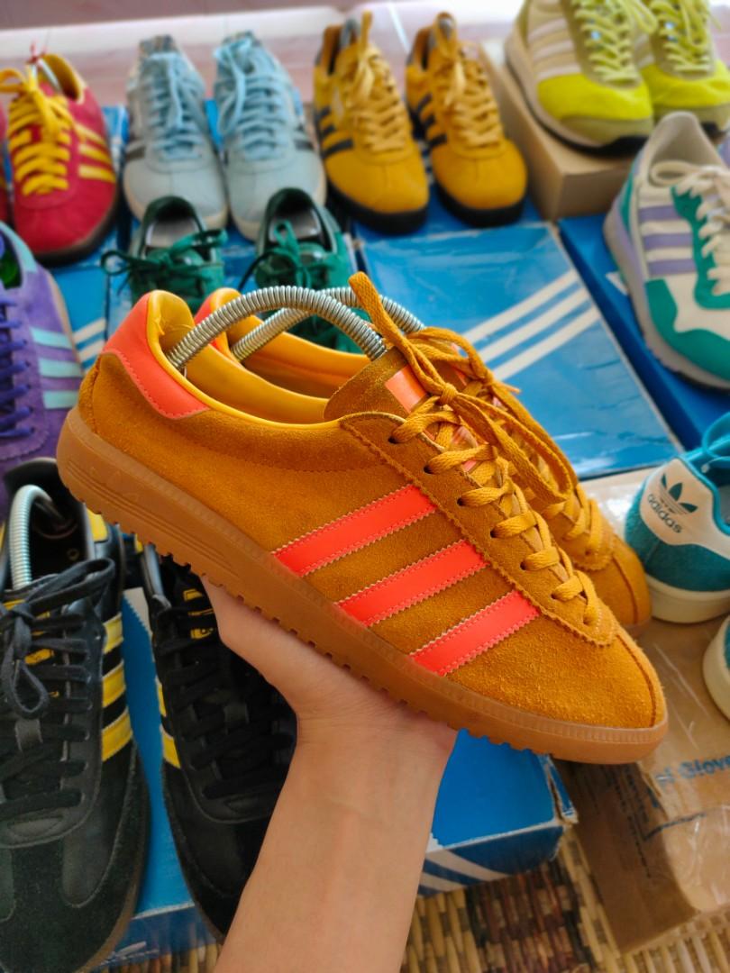 Adidas bermuda solar gold on sale
