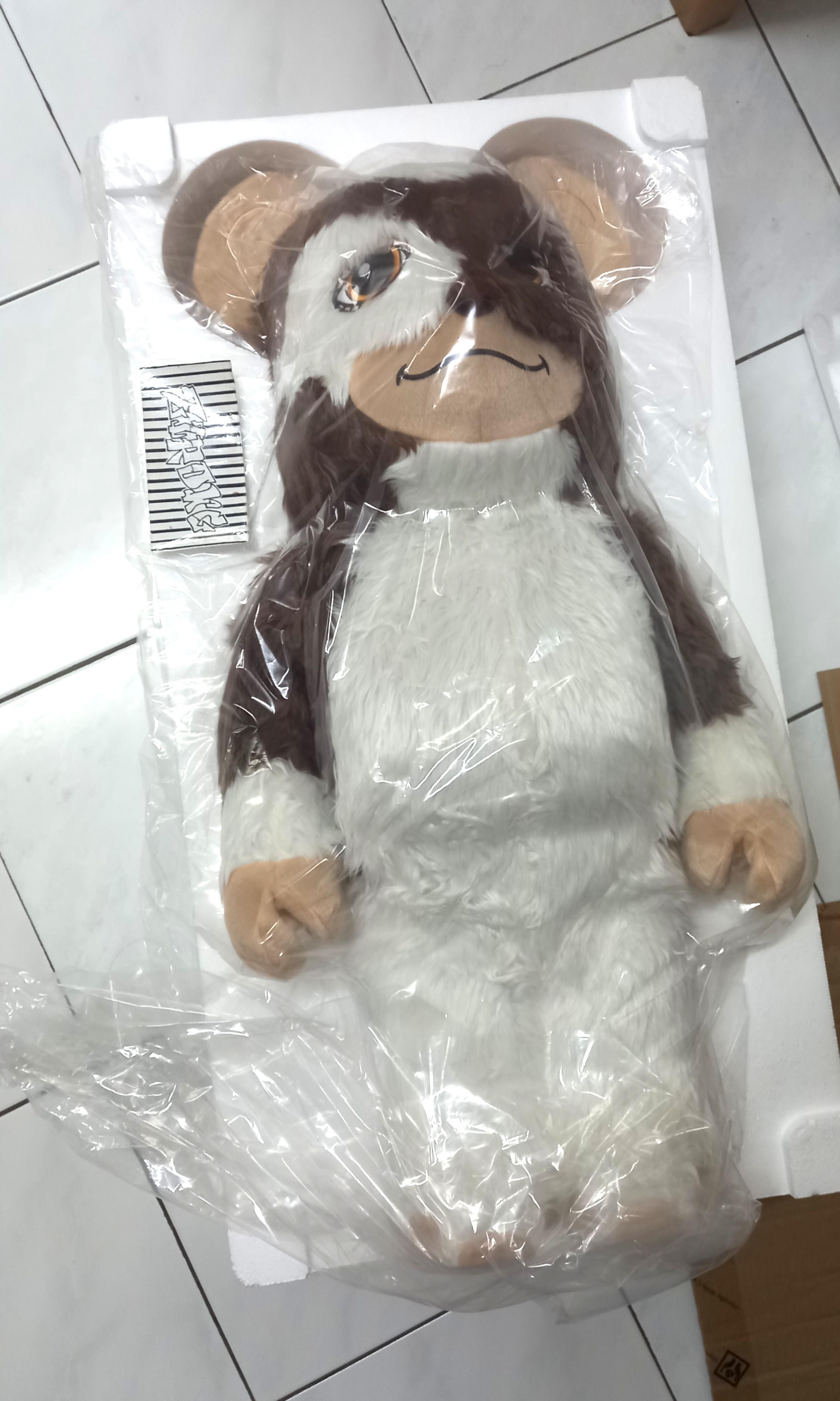 Be@rbrick Gizmo (Costume Version) 1000% Collectible Figure