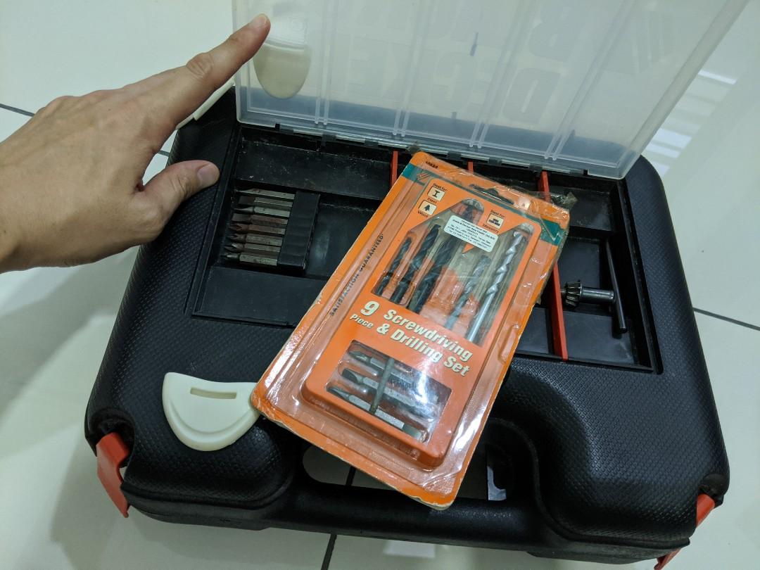 Black and decker hammer drill 2025 550w