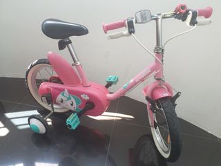 (Category: ) located in . Submitted by watermelon_candy (Listing ID 1107316612, Image 1). Description: .