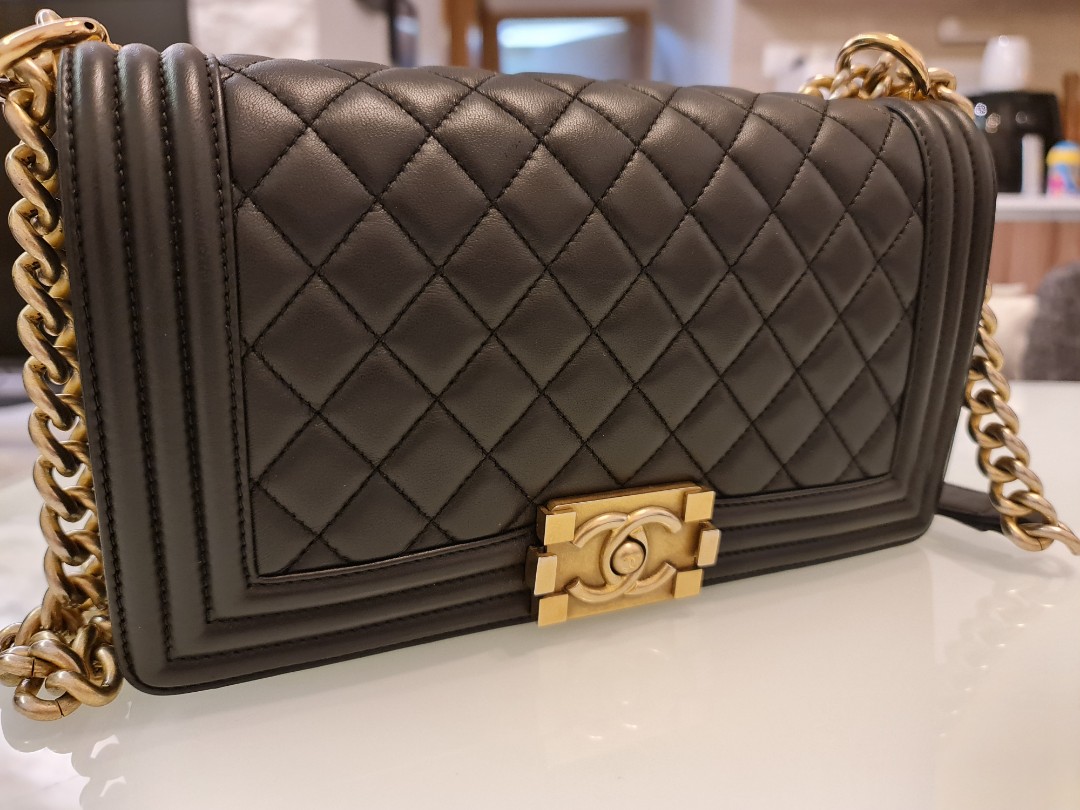 Chanel boy 25cm lampskin, Women's Fashion, Bags & Wallets, Shoulder ...