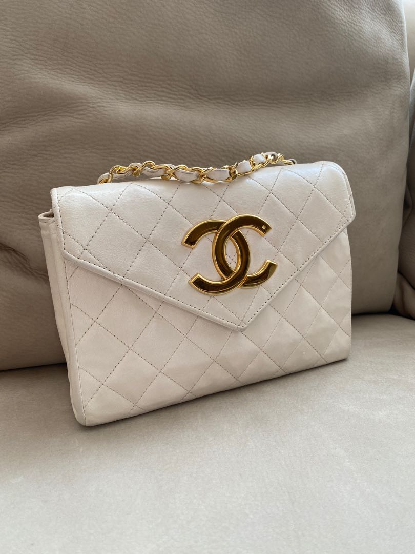 Túi Xách Chanel Logo Small Flap bag  Centimetvn