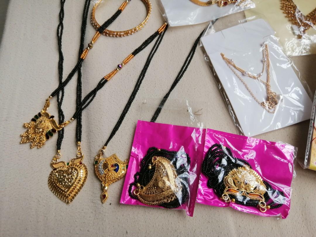 Costume Jewelry from India (Category: Necklaces) located in Manila. Submitted by nnnlim (Listing ID 1107257467, Image 3). Description: Costume Jewelry bought from Surat India. Php 20 pesos each, get 5, free 1 item. total of 10 items. get all for php 150 only. buyer shoulders sf.