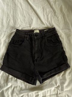 (Category: ) located in . Submitted by vegitems (Listing ID 1107320124, Image 1). Description: .
