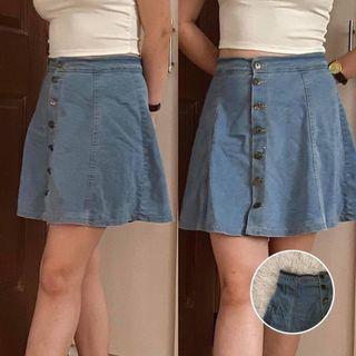(Category: ) located in . Submitted by juliyaaah (Listing ID 1107282042, Image 1). Description: .