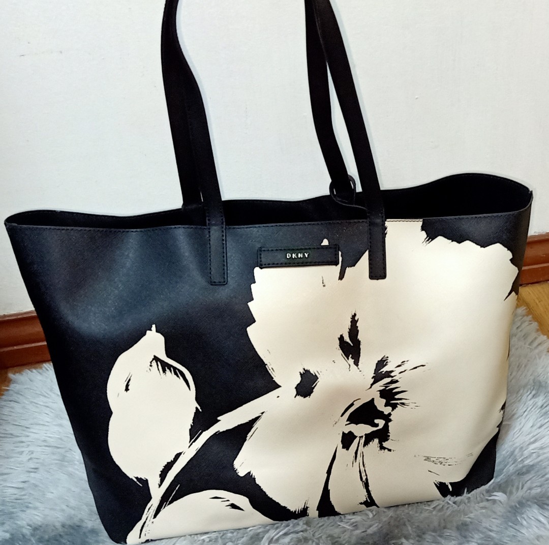 DKNY Tote Bag Large Reversible Women s Fashion Bags Wallets