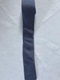 For Sale- Men’s Tie Thin Raoul