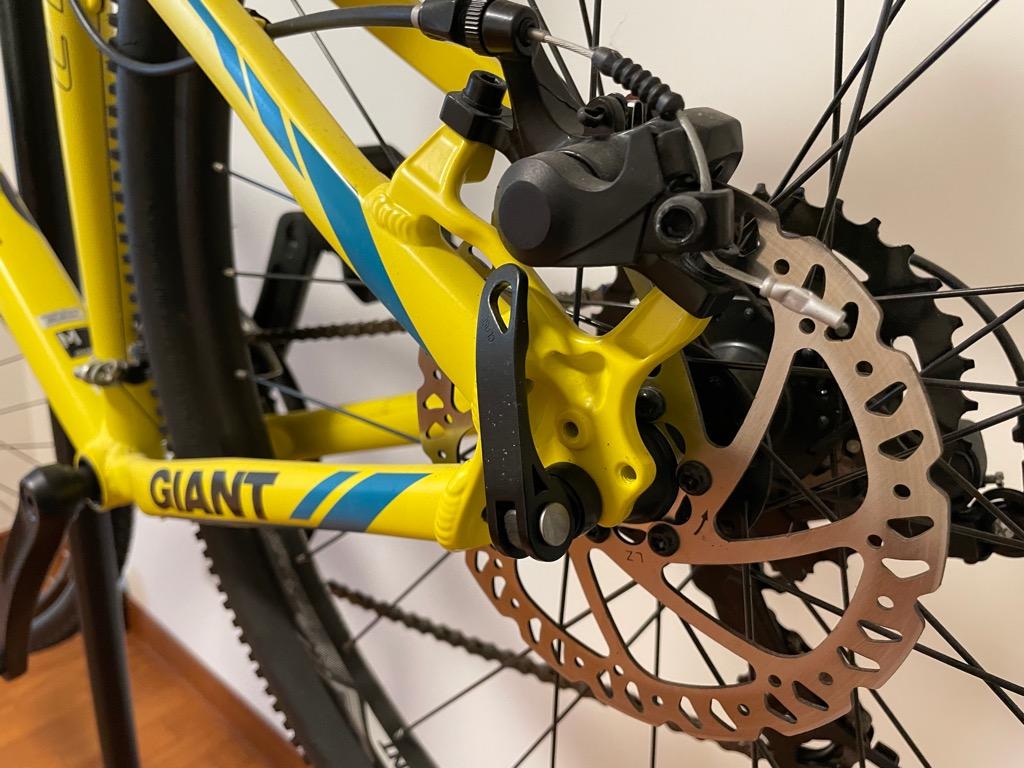 Giant sr xct suntour mountain bike sales