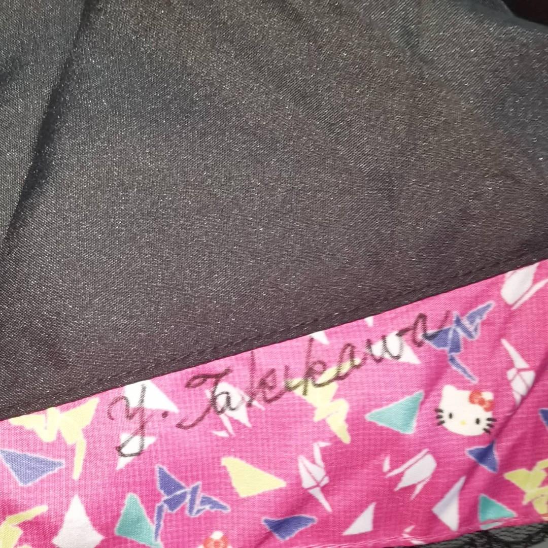 Hello kitty Umbrella (Category: Umbrellas) located in Valenzuela. Submitted by shikkufindsmla (Listing ID 1107356579, Image 3). Description: Kimono Hello kitty folding umbrella -Can pass as new *Issue: written initials and name (see photo) ₱580 only.