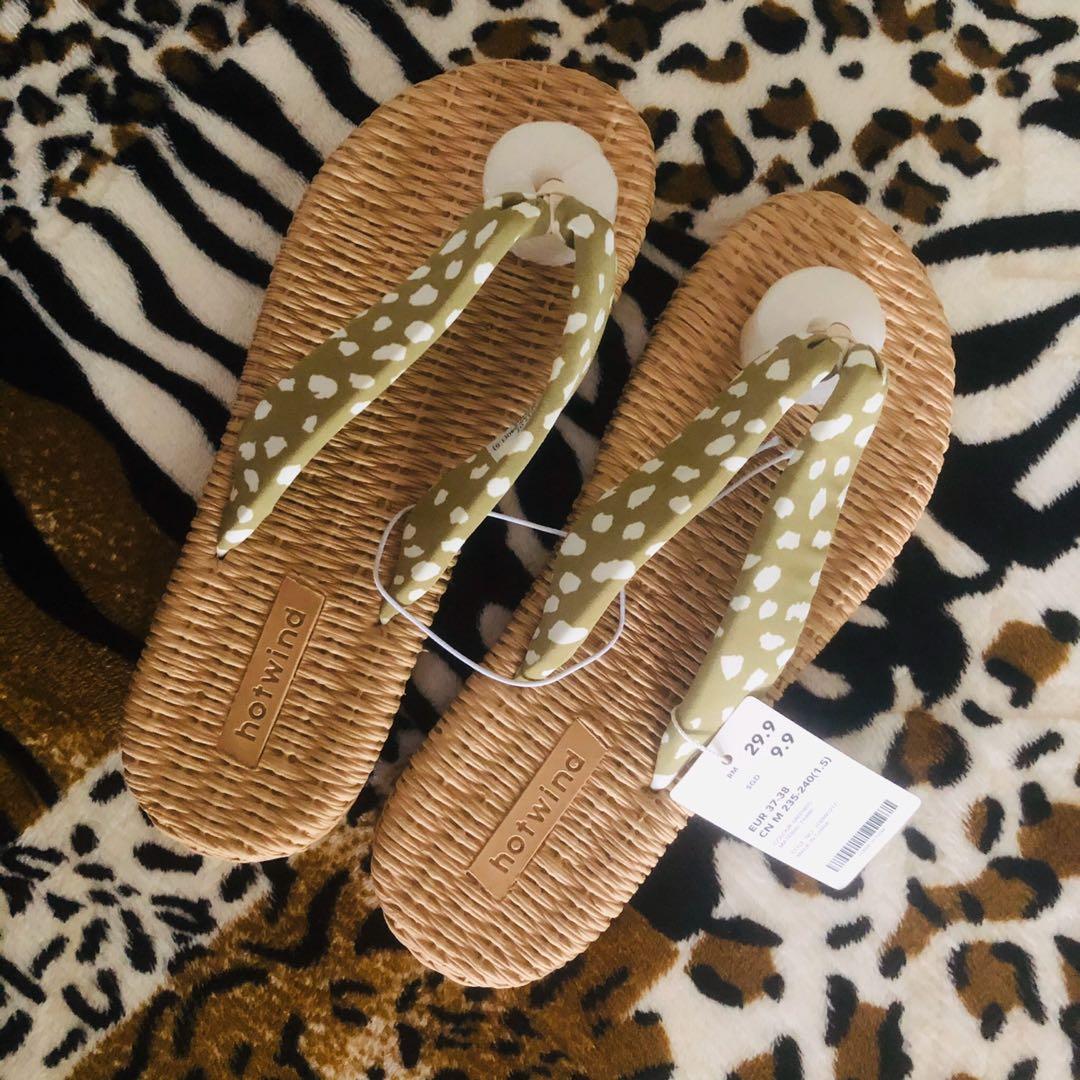 Hotwind slippers hotsell