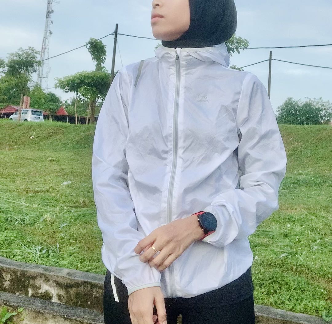 Decathlon online ladies raincoats